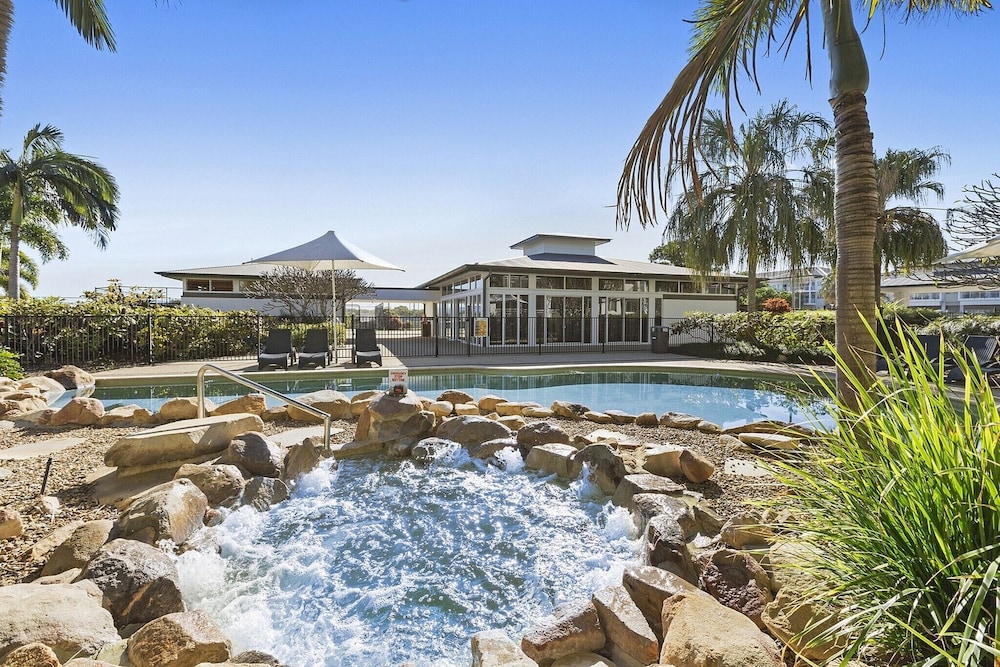 Resort Rooms on Gunnamatta Avenue