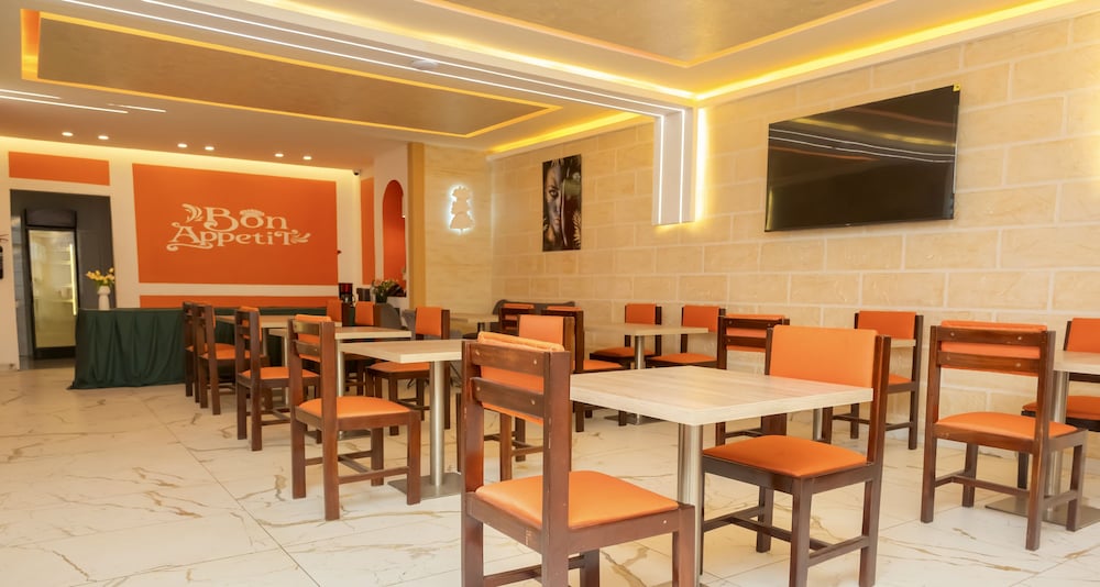 HOTEL GOLDEN PLAZZA CONAKRY