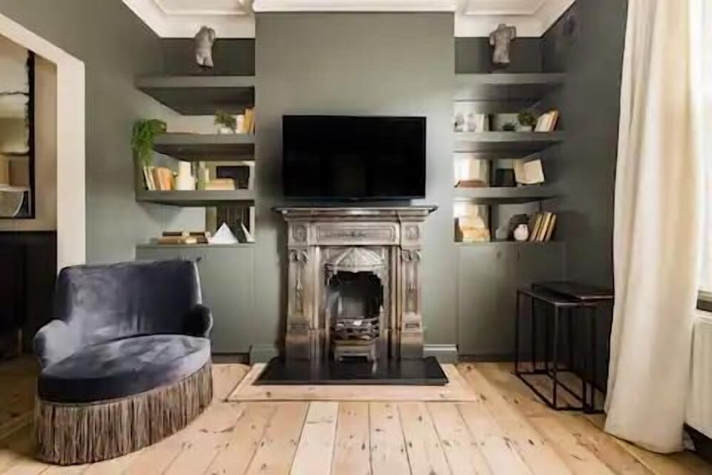 The North Kensington Cottage No 2