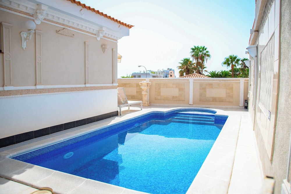 Casa Bliss