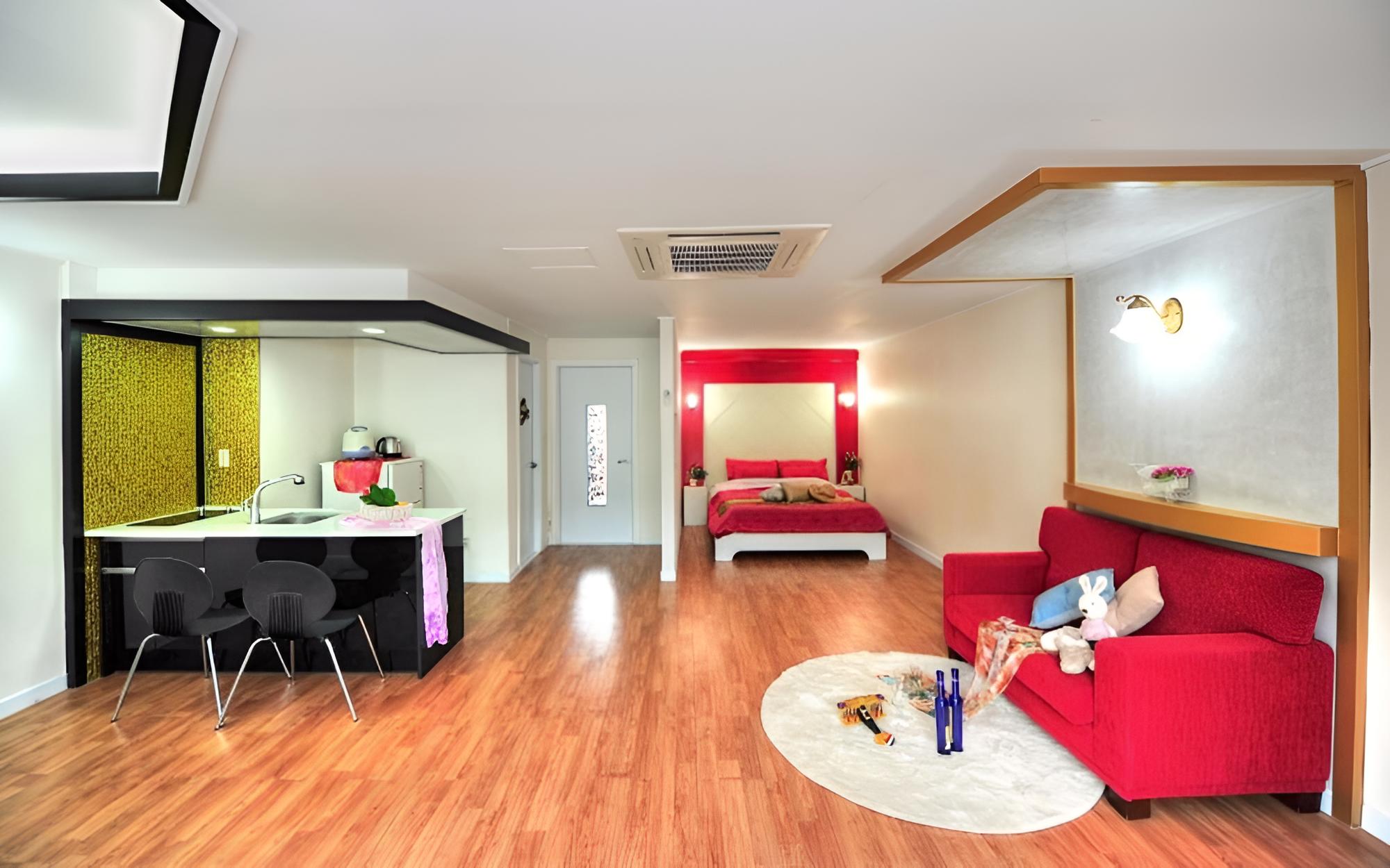 Sokcho Olive Spa Pension view 5