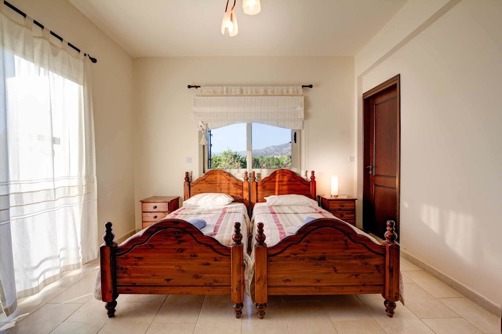 Niki Villa view 5