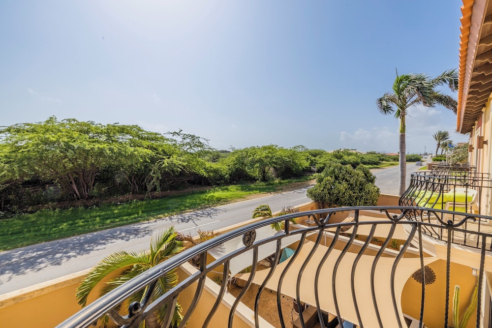 Gold Coast Aruba