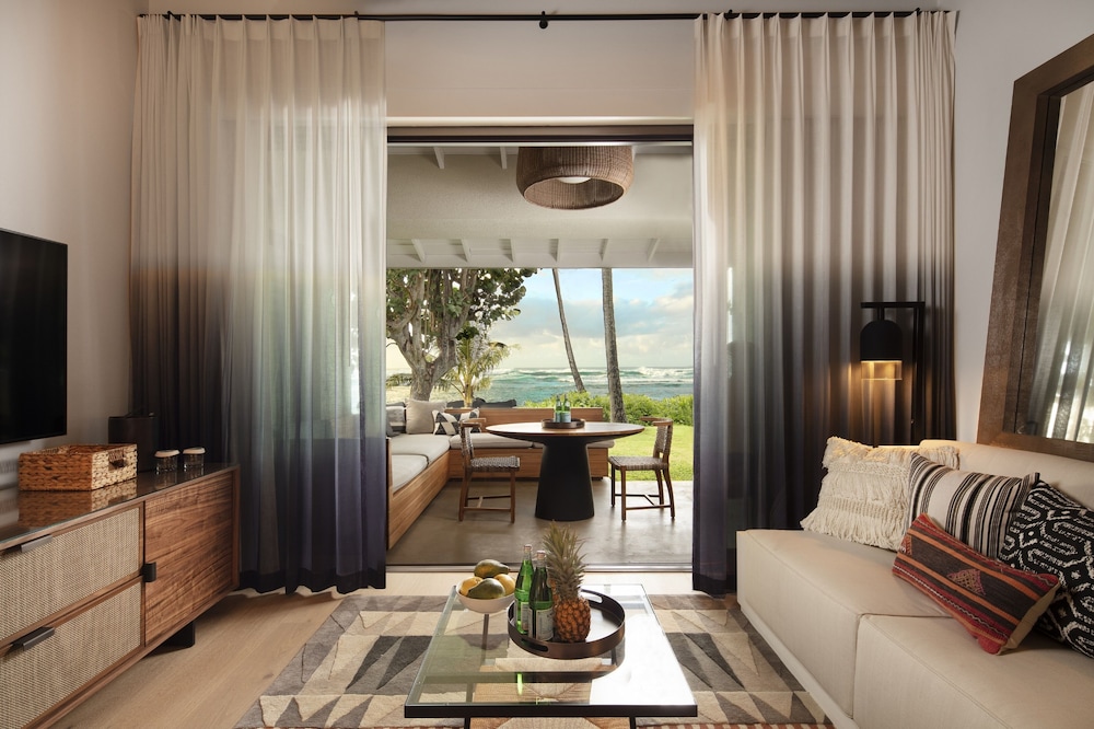 Ocean Bungalows at Turtle Bay Resort 3