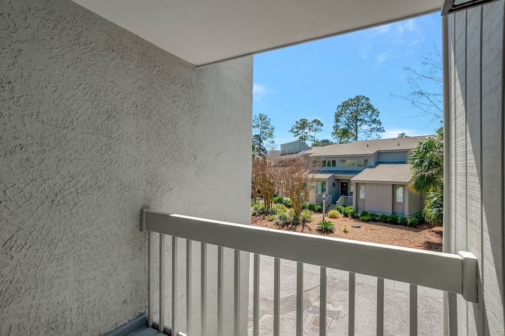 1266 Harbour Town Club at The Sea Pines Resort