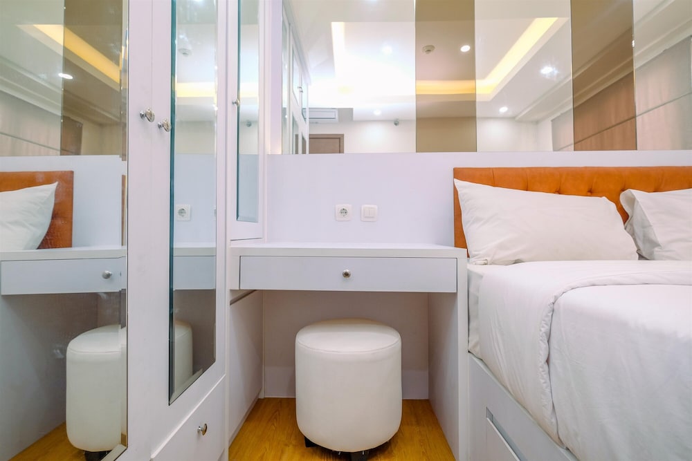 Modern and Tidy 2BR Podomoro Golf View Apartment