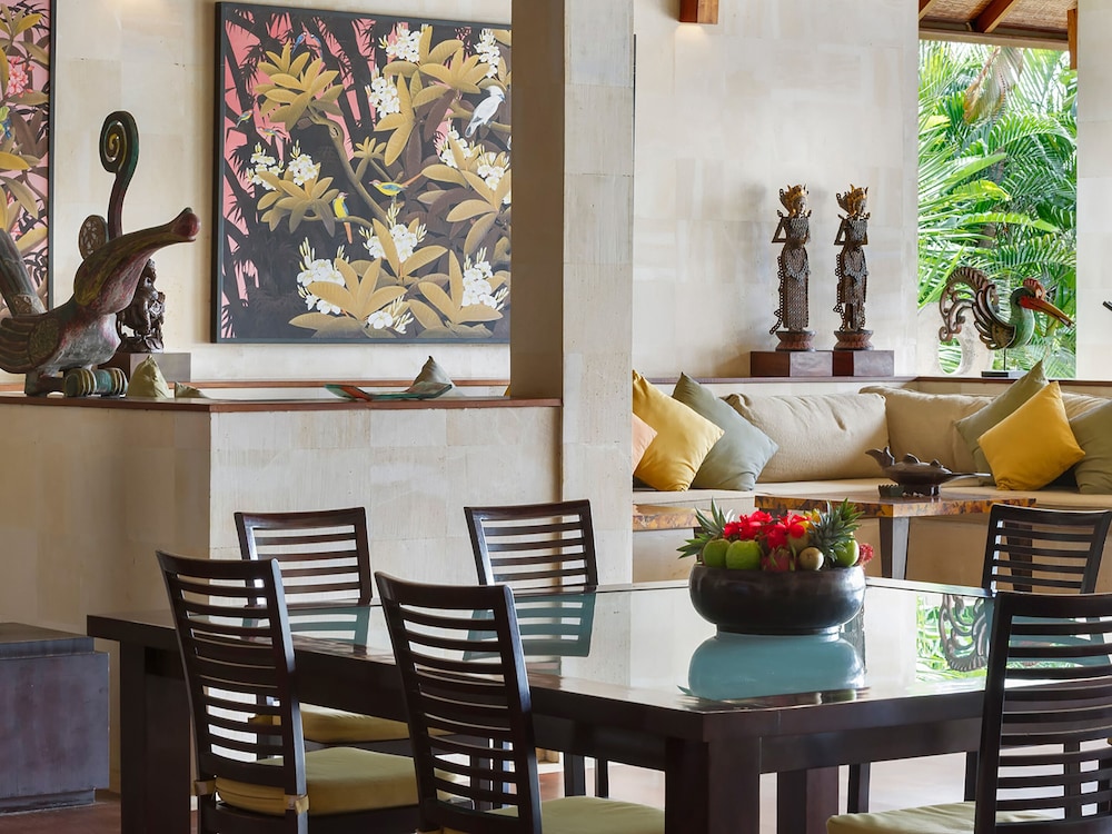 Mandalay Villas