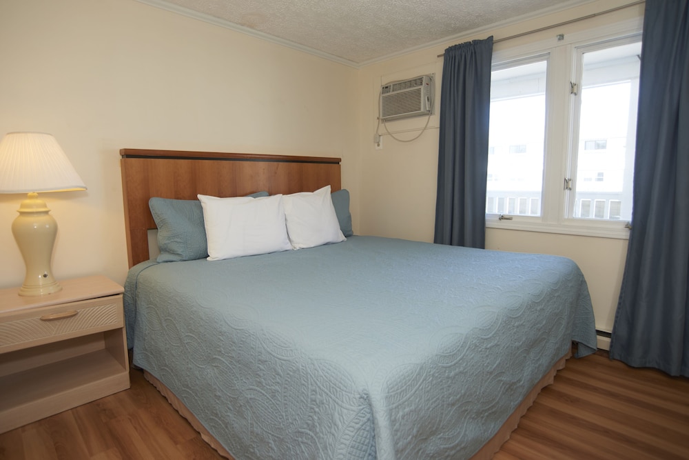 Marguerite Motel