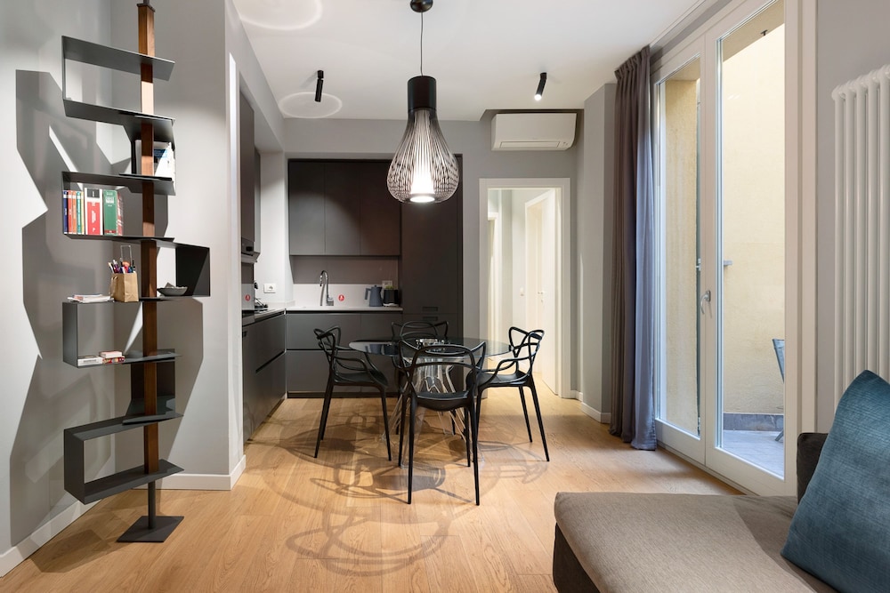 Caldarese Apartment With Balcony by Wonderful Italy