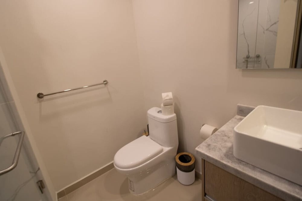 Torre Eleve Apartments