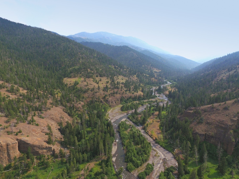Creekside Lodge at Yellowstone