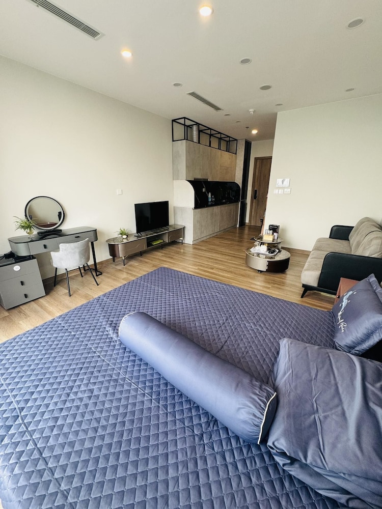 Onsen Landmark Luxury Apartments