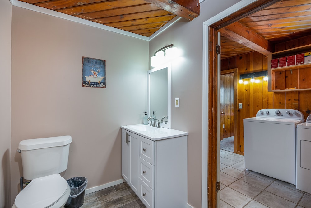 Fife Lake Retreat - Property Image 7