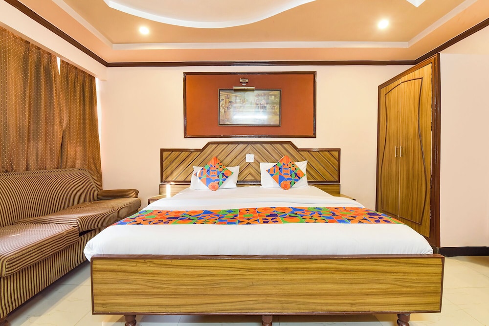 Fabhotel Jai Mangal Palace