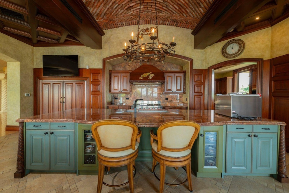 - Casa Garmus - 10 bdr Ocean View