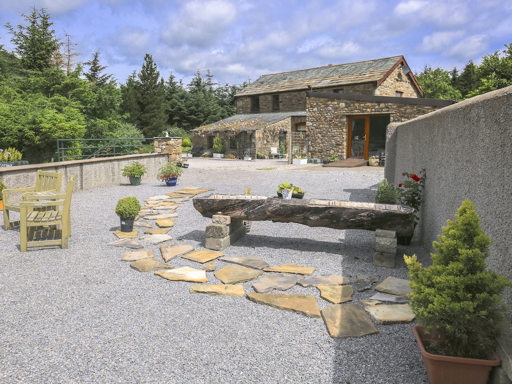 Knott Lodge