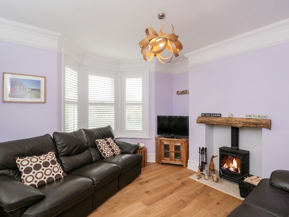 49 Ulwell Road