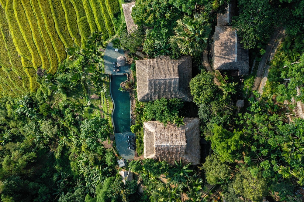 Puluong Retreat