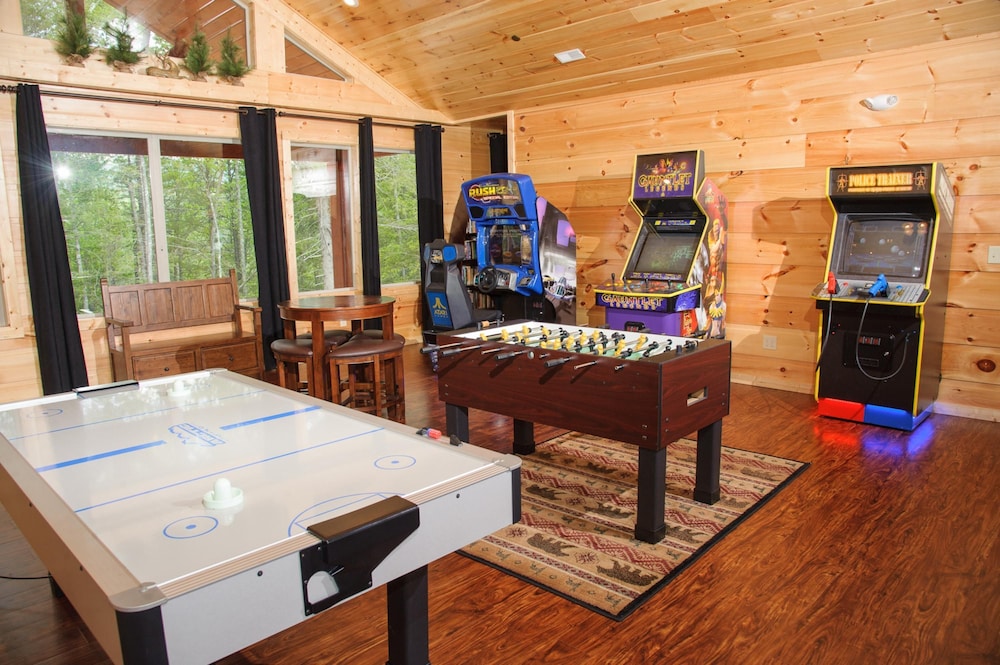 Luxury 14BR Haven: Views Games Hot Tubs More, Foto 39