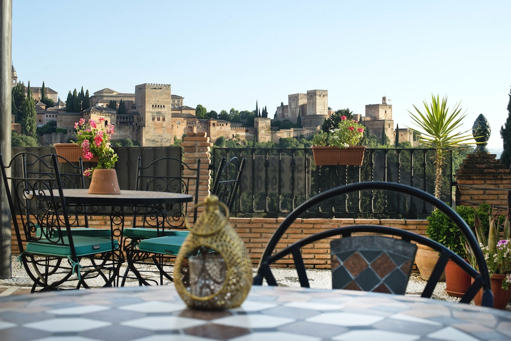 Apartamentos Montesclaros