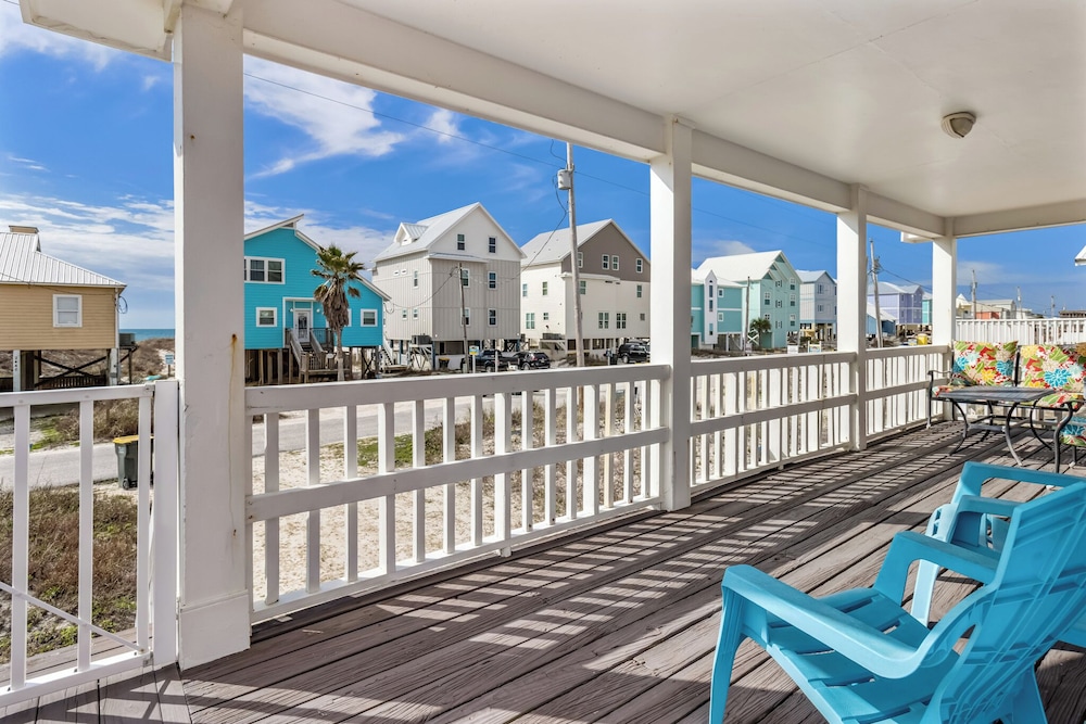 Bikini Bottom by Southern Vacation Rentals
