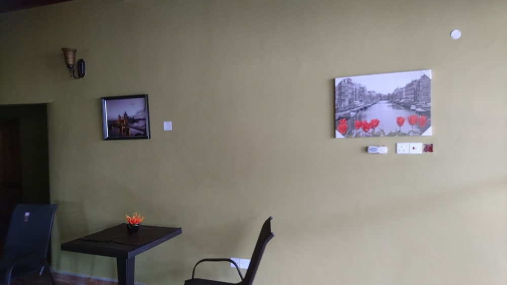 The Golden Apple Guest House