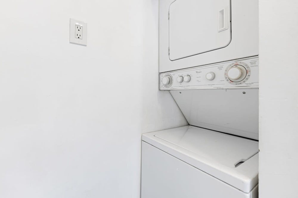 Las Olas Blvd Waterfront Apt