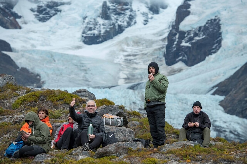 REFUGIO DE GLACIARES