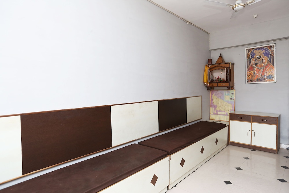 OYO 15658 Maheshwaram Guesthouse view 4