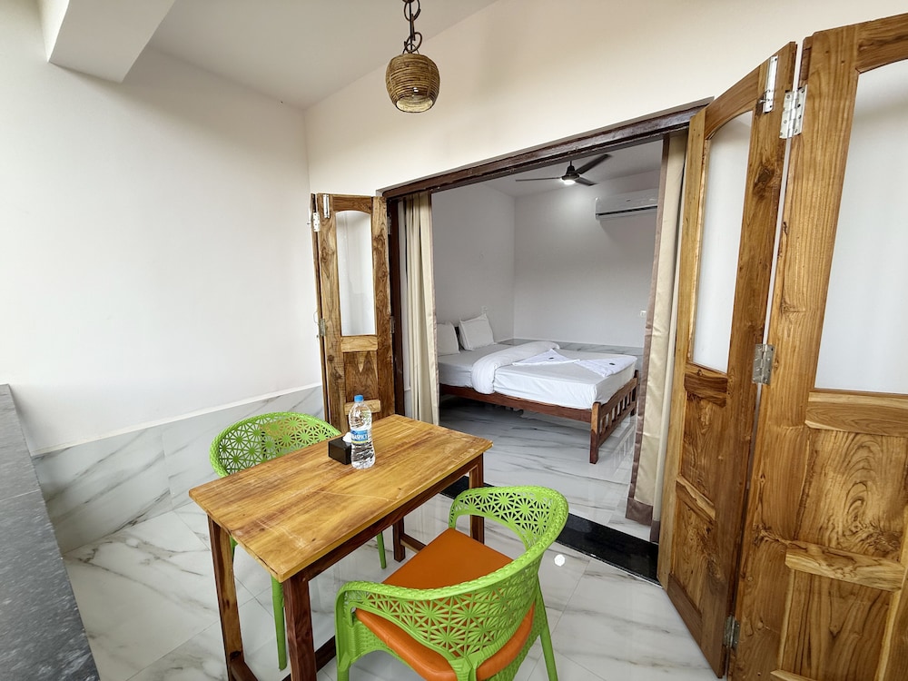 Hunter Beach Resort