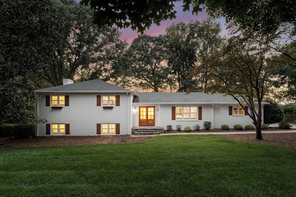 Lakefront Living W/optional Boat Rental