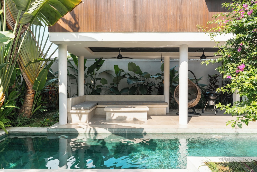 Melasti Villa 2 by Alfred in Bali