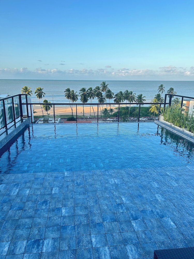 Melhores Flats - Excelente junto ao mar