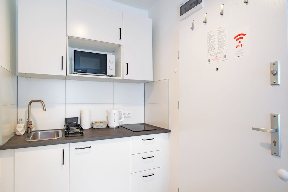 RentPlanet - Apartament Towarowa