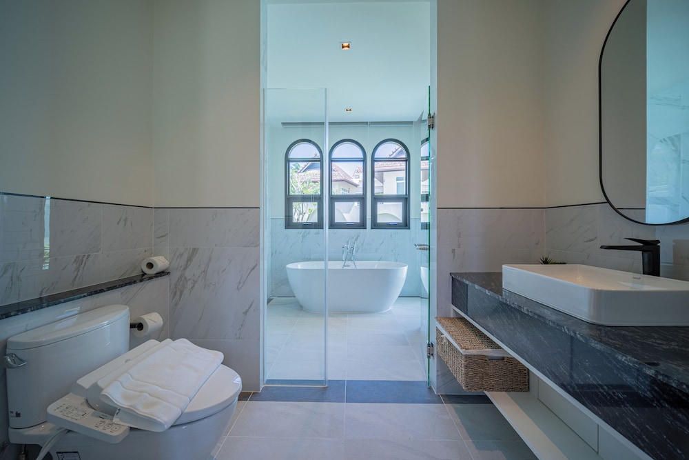 FIFTH ELEMENT pool villa by NLA