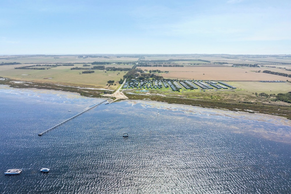 Swan Bay Holiday Park