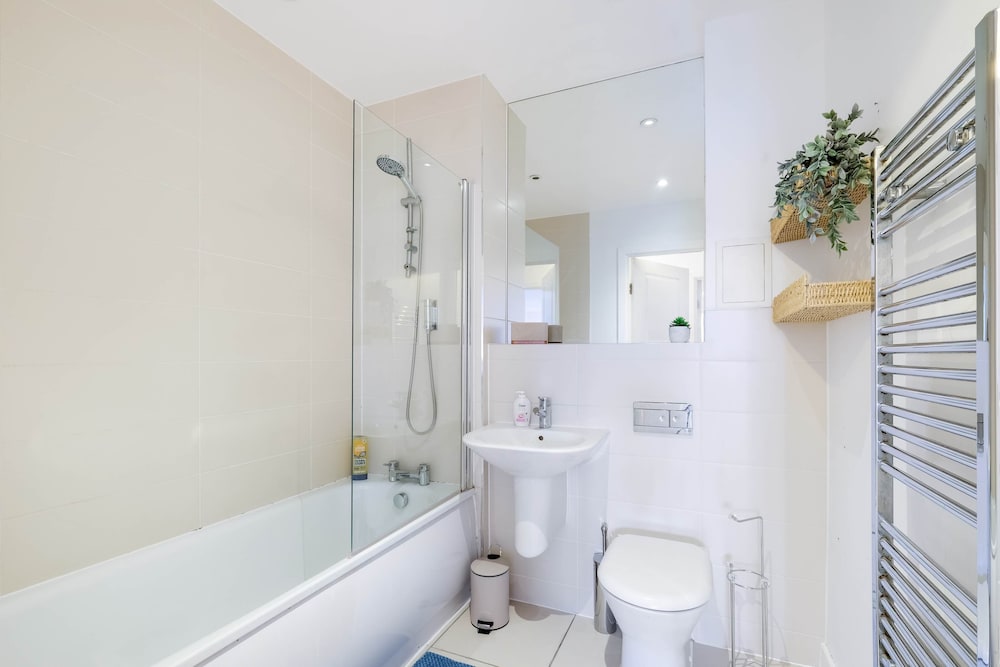 Bovet 3 Bedroom 1 Bathroom Apartment