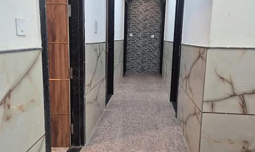 Fabhotel Devi Residency