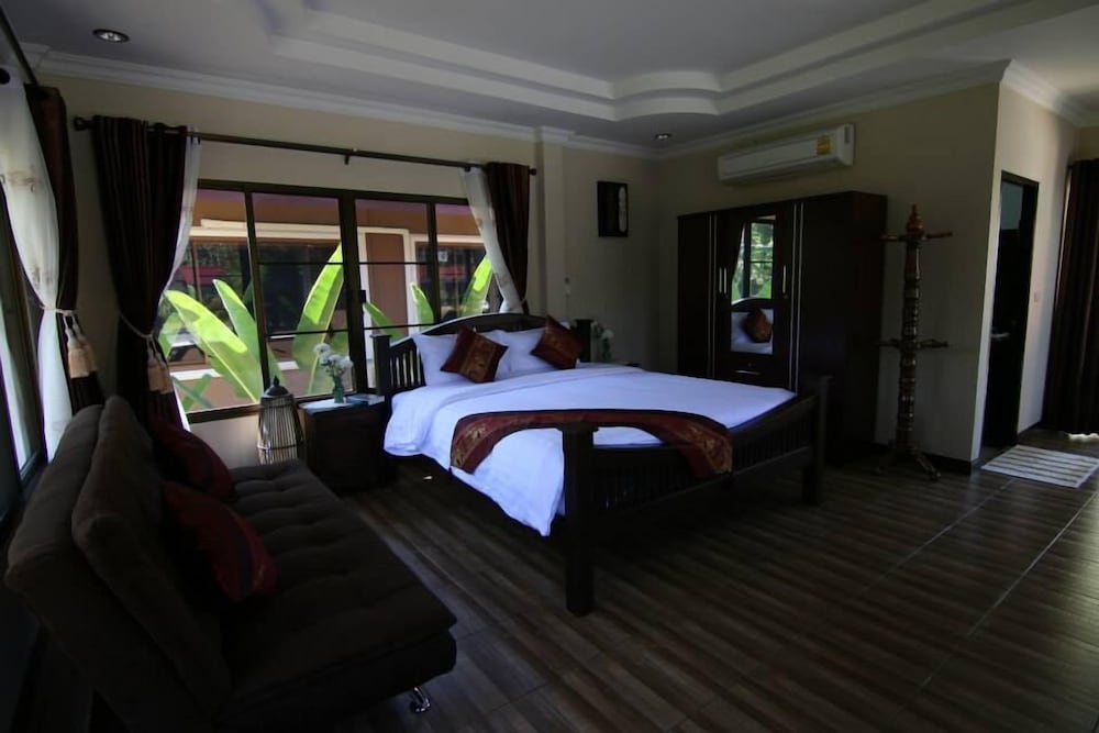 Little Teak Home Stay
