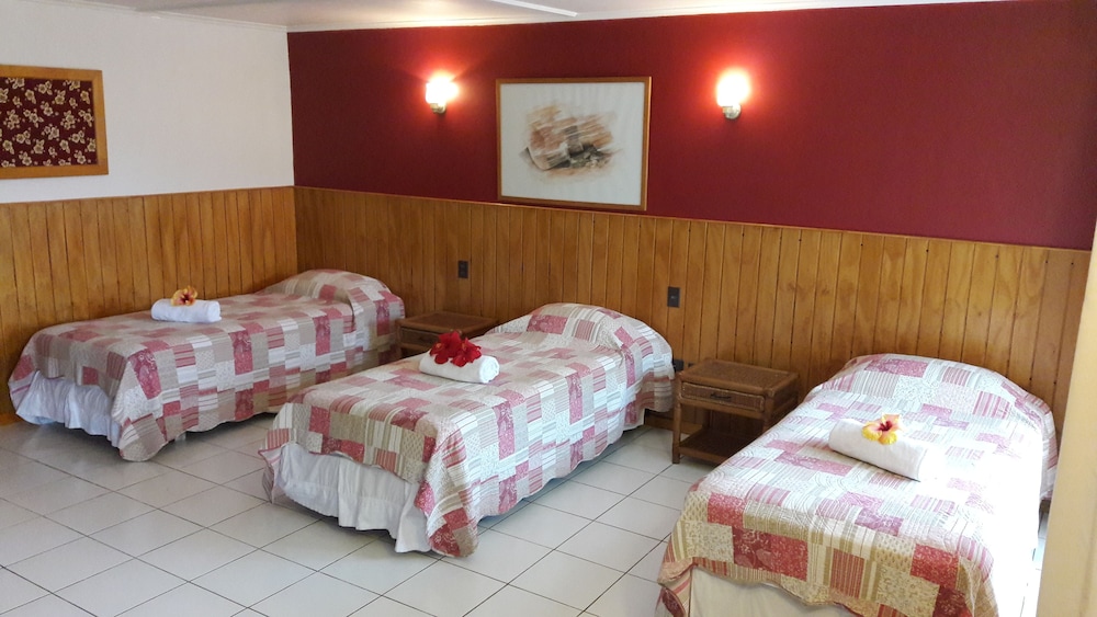 Maru Lodge
