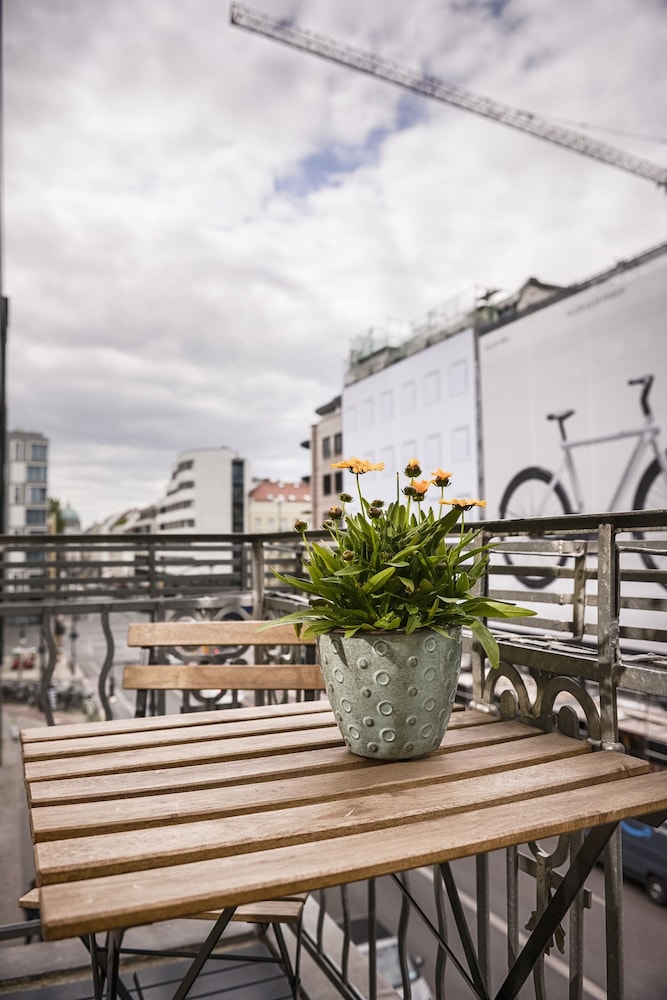 Old Town Apartments Schönhauser Allee Berlin