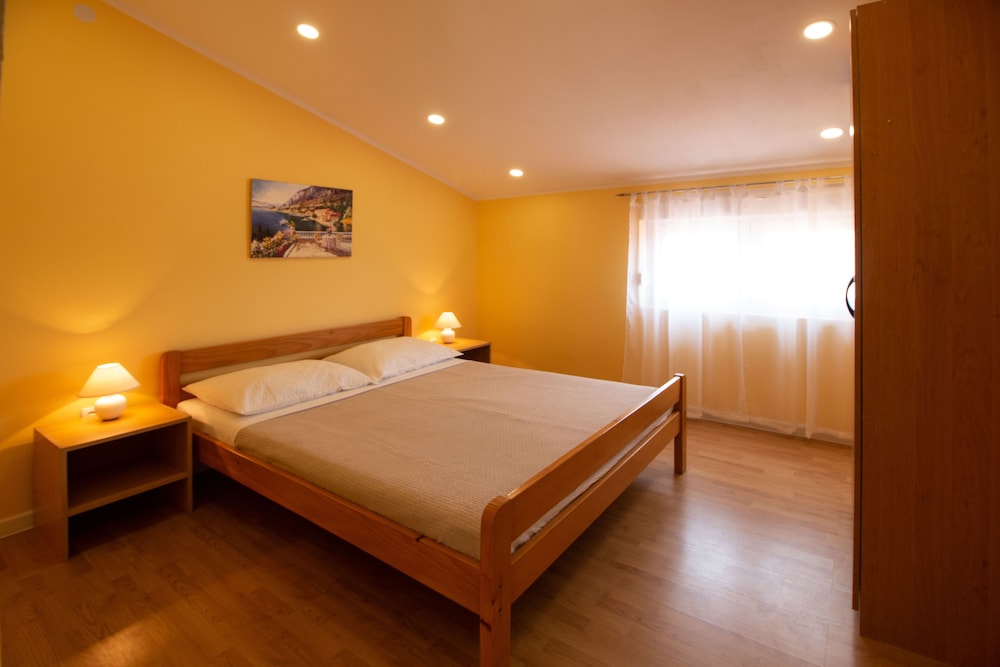 Apartments Klaric