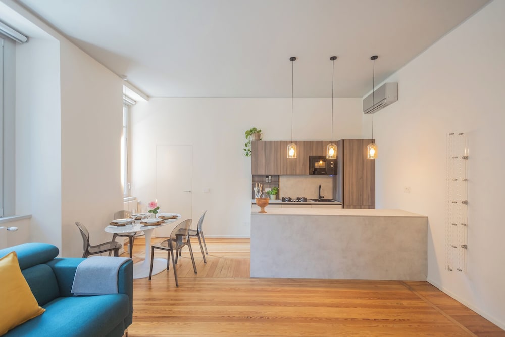 Como Liberty Suites - Garbo by Rent all Como