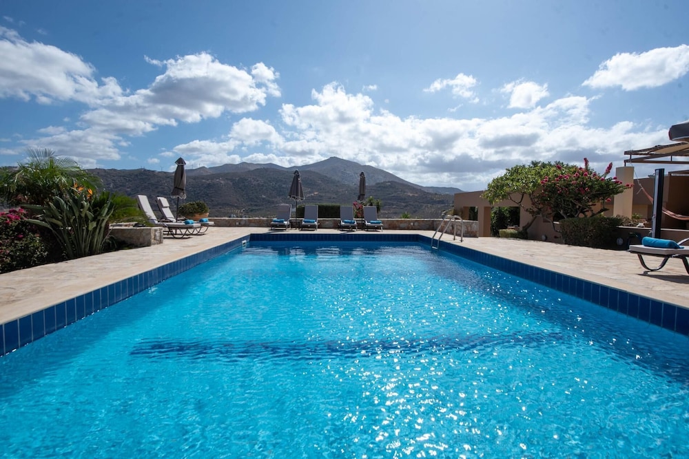 Sea Soul Luxury Villa With Private Swimming Pool