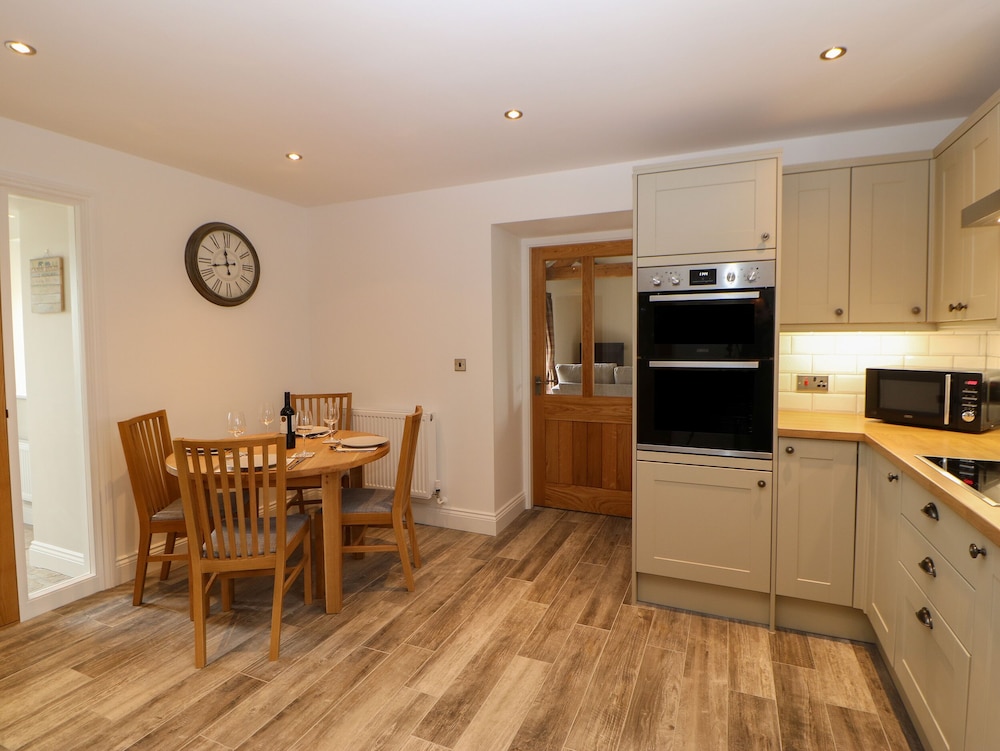 Horsley Cottage