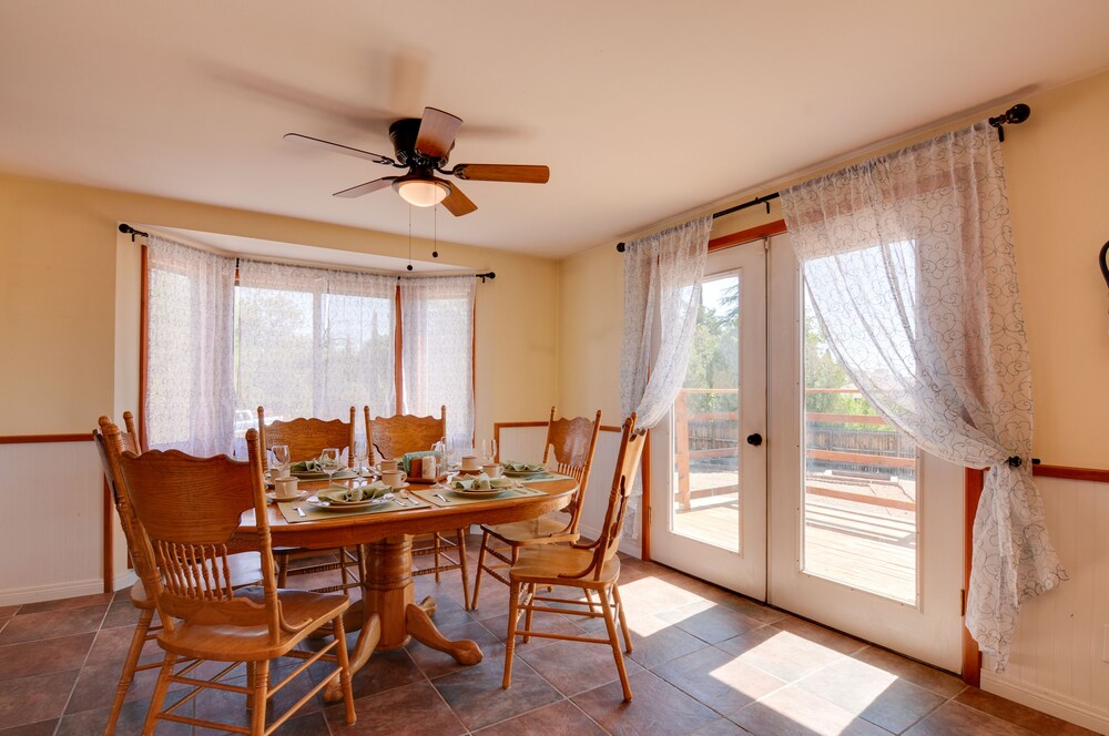 Picturesque Page Home Near Lake Powell & Hiking!