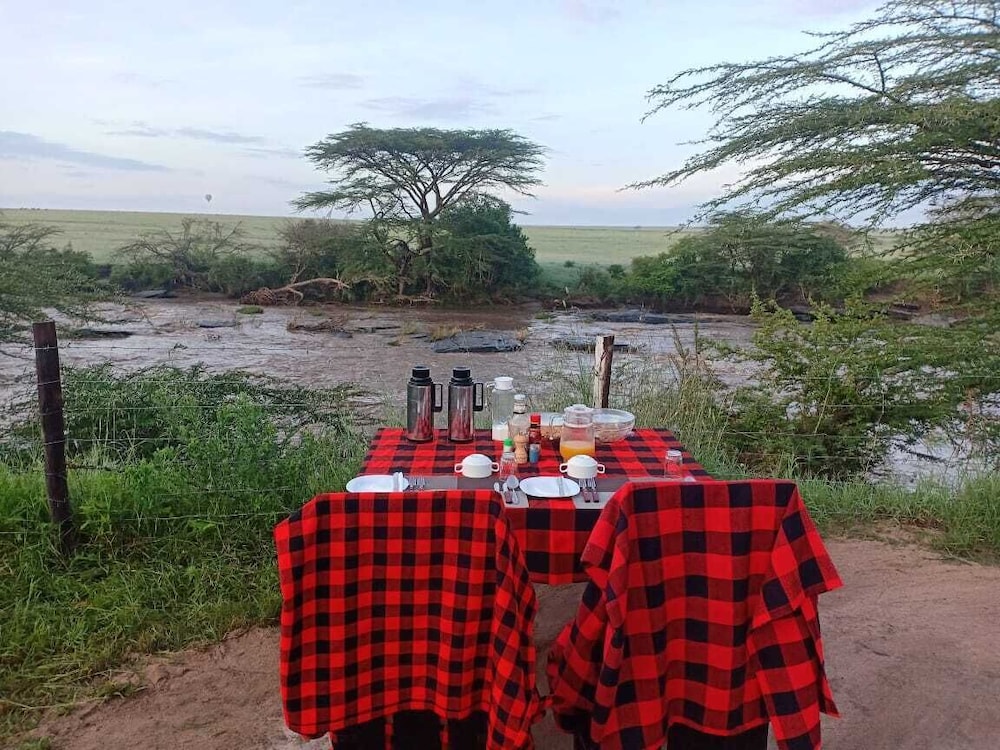 Mara Duma Bush Camp