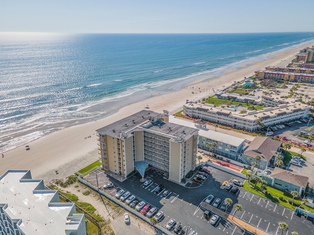 Ponce de Leon Towers 303