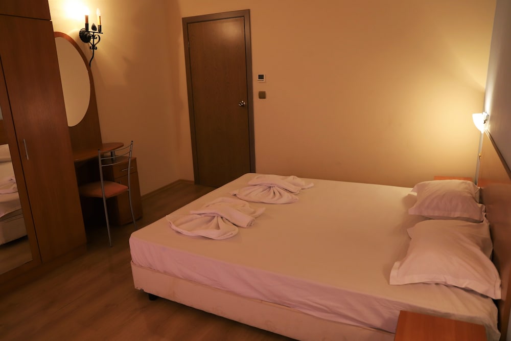 Menada Andalusia Apartments