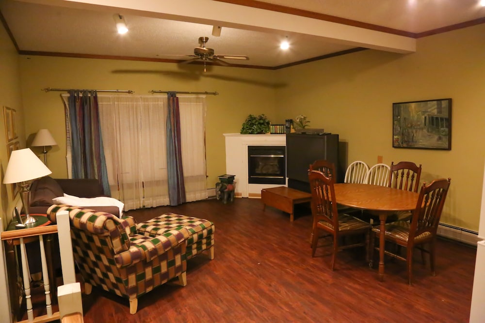 Plymouth Vacations - Salt Ash Inn - Property Image 73